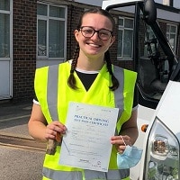 happy-customer-d1e-17-5-hours-course-training-at-gs-driver-training