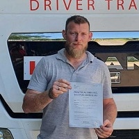 happy-customer-lgv-1-training-at-gs-driver-training