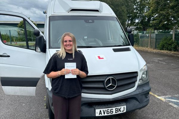 C1 licence required to drive an ambulance in the UK